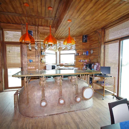 Gasthuis Lalov Egrek 3*