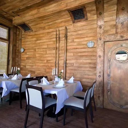 Gasthuis Lalov Egrek 3*