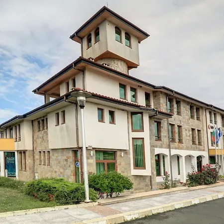 Lalov Egrek Pensjonat