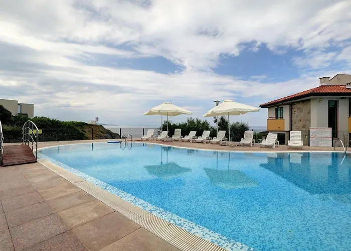 Lalov Egrek 3* Lozenets